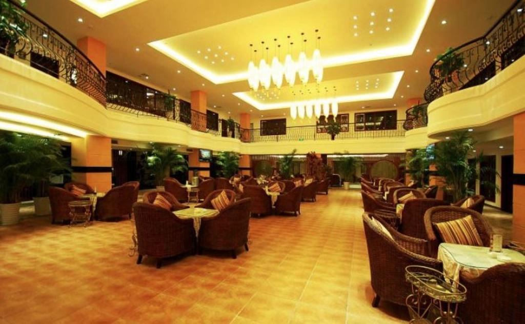 Yunheng Hotel Neijiang Exterior foto